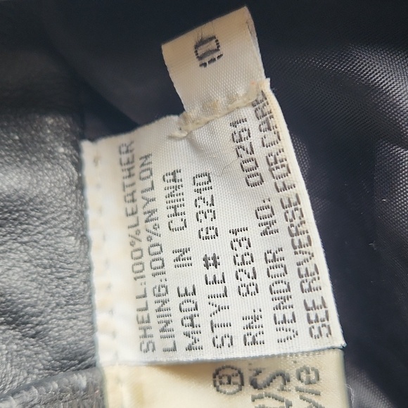 Newport News Black Leather Jacket - size 10 - Picture 4 of 9